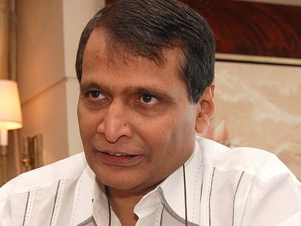 టెక్నాలజీని సంప్రదాయ పద్దతులతో ఉపయోగించాలి