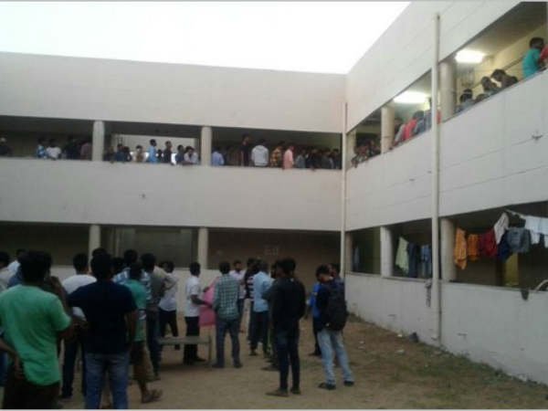 నిరుద్యోగమే కారణమని ఆరోపణలు....