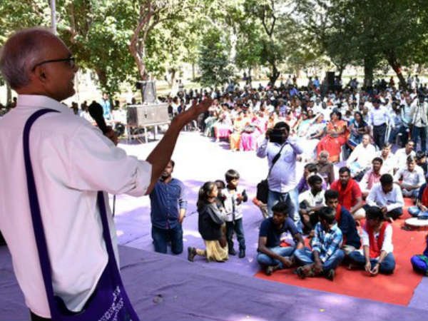 కుల భోజనాలపై తిరుగుబాటుగా..