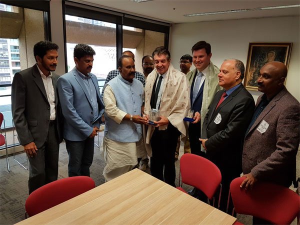 దాంతో 15 రోజుల్లోనే అనుమతులు