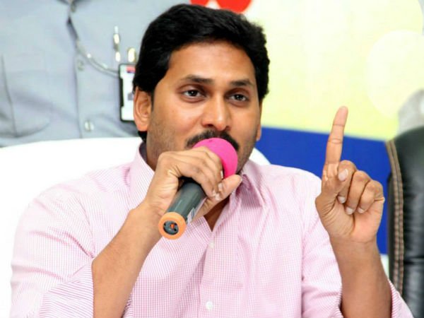 సుబ్రహ్మణ్య దారెటు, బీజేపీ లేదా కాంగ్రెస్ వైపు చూస్తున్నారా?