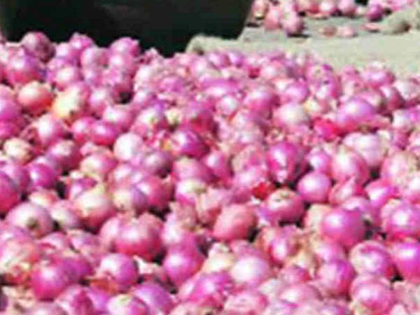 అన్నీ ప్రతికూల పరిస్థితులే...