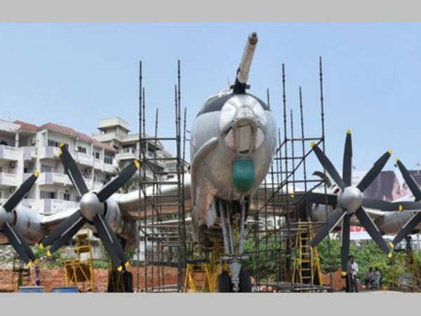 నౌకాదళం స్టాంపుల విడుదల...