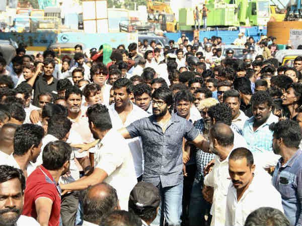 ప్రత్యేకంగా పరిశీలించారు !