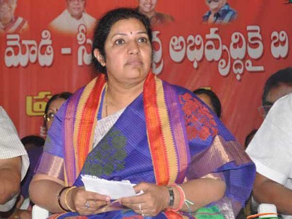 మీలాంటి వారు చెబితే మేం సమాధానం చెప్తాం