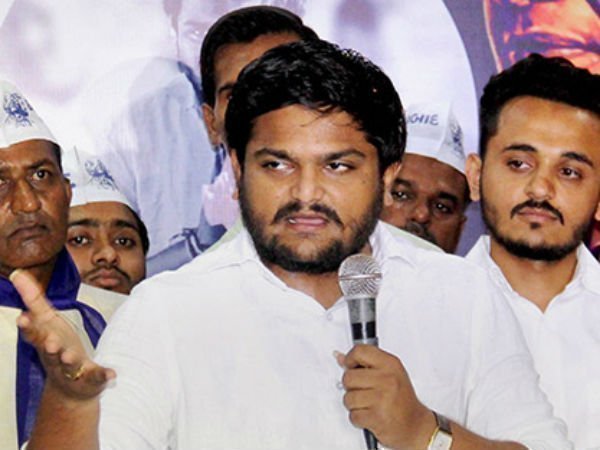 కమలం వైపే పాతతరం పాటిదార్ల చూపు