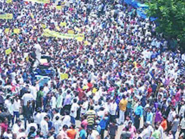 65 జనాభా యువతే.. వారే కీలకం