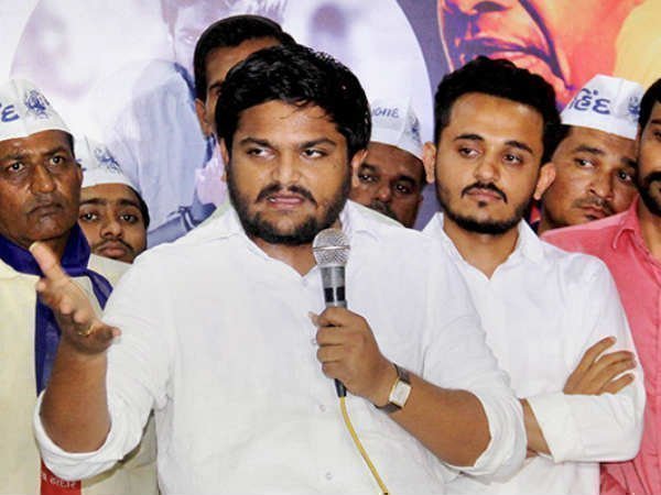ప్రచారాస్త్రంగా ‘అభివృద్ధి' నినాదం