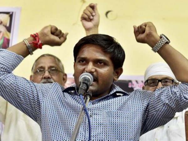 మున్సిపాలిటీలో అవినీతి, రైతుల ఎమ్మెస్పీపై ప్రచారాస్త్రాలు