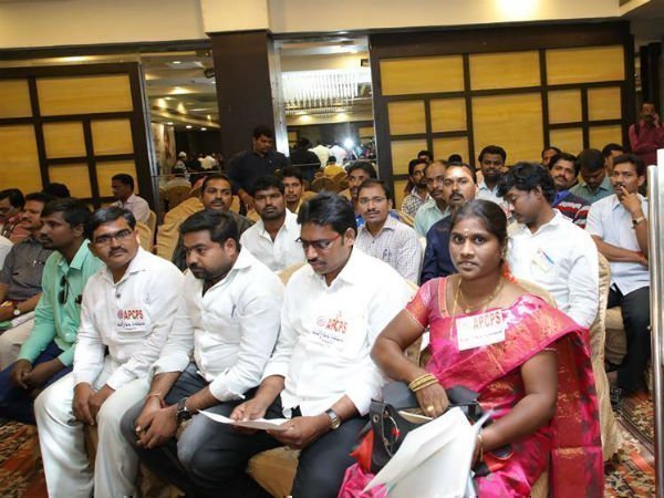 రెండేళ్లుగా అందరి చుట్టూ తిరుగుతున్నాం