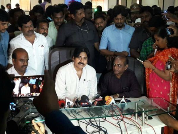 అరుపులు, కేకలతో మార్పు రాదు