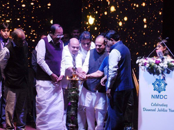 బుల్లెట్కన్నా బ్యాలెట్ బలమైనది