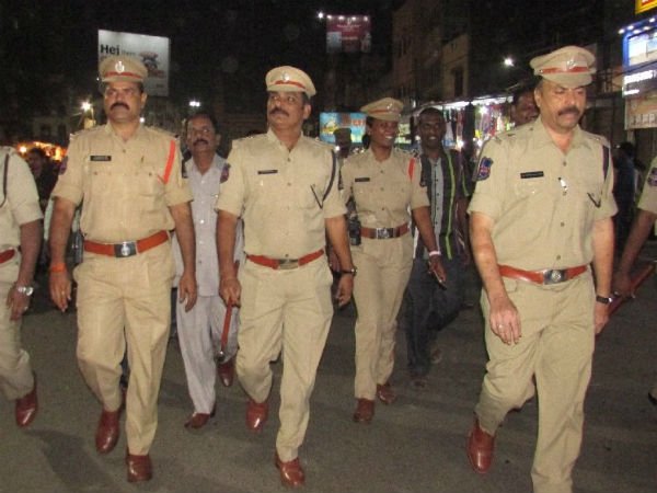 Flag march held in Old City ahead of Black Day Flag march held in Old City ahead of Black Day