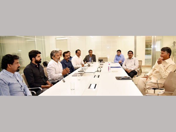ఆ తర్వాత సిఆర్డిఎ అధికారులతో చర్చలు..