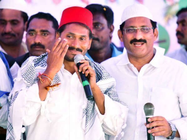 నేను వస్తే నెల రోజుల్లో రూ.10 లక్షలు ఇస్తా