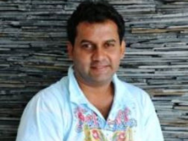 భారీగా నగదు డిమాండ్