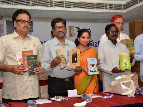 చానెల్స్లో తెలుగు వాడకం తక్కువ
