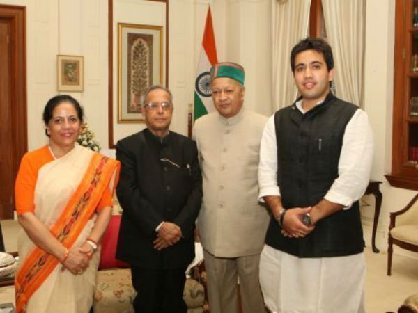 వీరభద్రసింగ్కు ఫాలోయింగ్ అందుకే