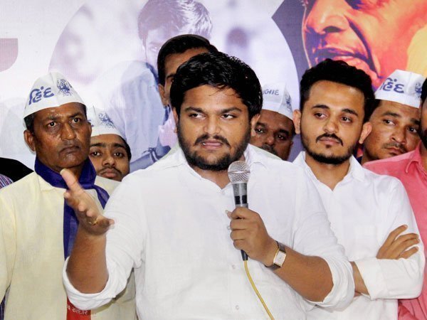 బీజేపీ, కాంగ్రెస్ల తర్వాత నోటాకే ఎక్కువ