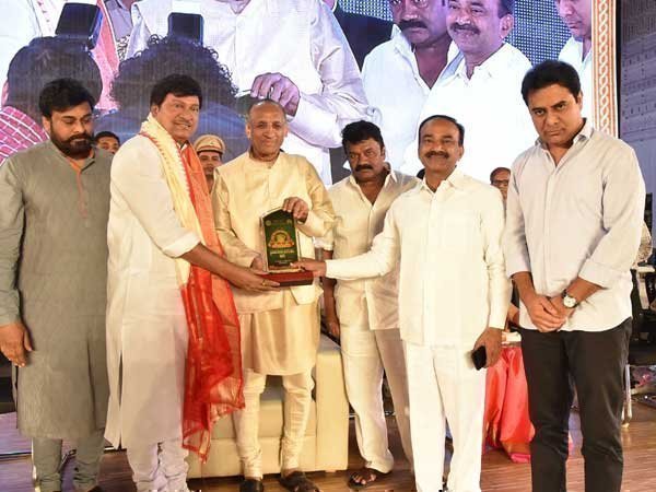 కేసీఆర్ అరుదైన నాయకుడు: రాజేంద్రప్రసాద్