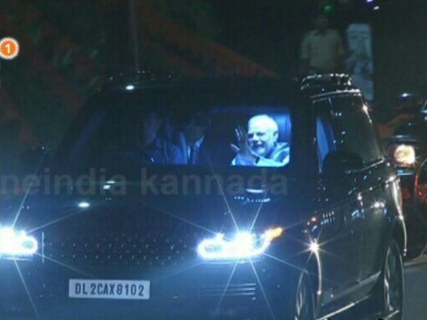 మోడీతో సంబరాలు