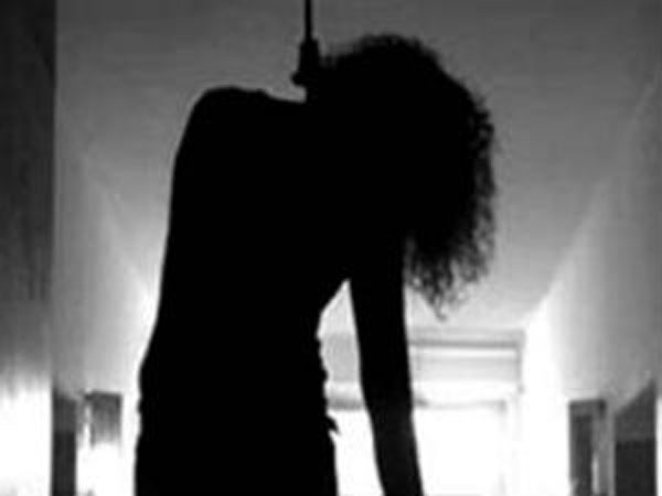 ల్యాప్ట్యాప్, బైక్ విక్రయం