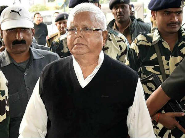 న్యాయస్థానం వద్ద భారీ బందోబస్తు...
