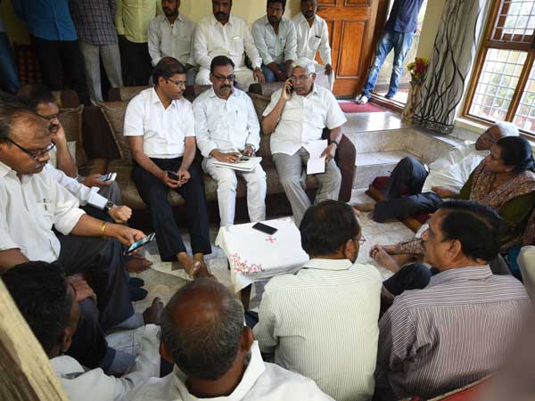 స్టీరింగ్ కమిటీ, విస్తృతస్థాయి సమావేశం తర్వాతే పార్టీ పేరు