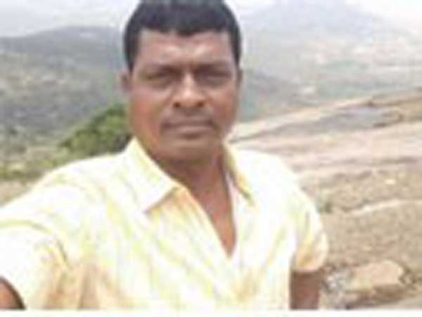 ఓ ప్రైవేట్ విద్యాసంస్థలో టీచర్గా...
