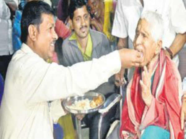 అడవిలో ఎట్లా వున్నావు బిడ్డా..?