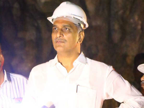 రాత్రికి అక్కడికి చేరుకుని..