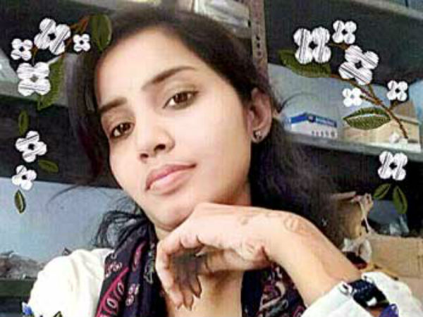 చిన్న వయస్సులోనే తండ్రి మృతి