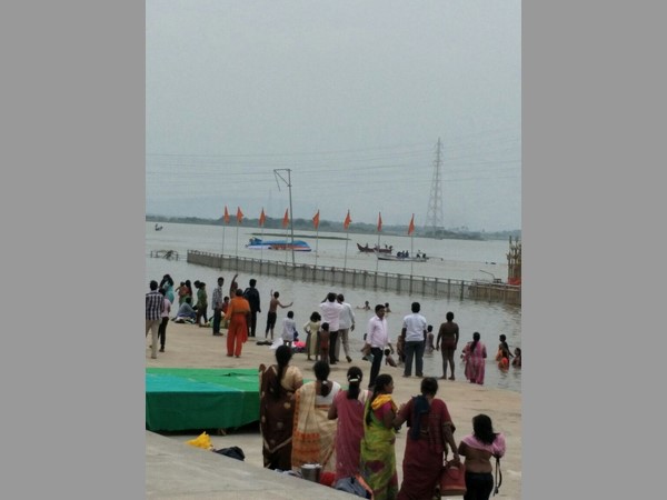 ఘోర పడవ ప్రమాదం: ప్రాణాలు కోల్పోయిన 22మంది