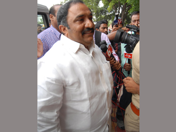 ఏకైక ఎమ్మెల్యే సండ్ర..