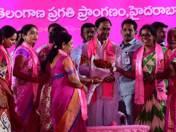 సంఘాలతో నేరుగా సమావేశాలు