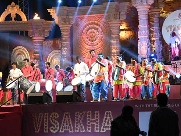 ఘనంగా ముగింపు వేడుకలు..