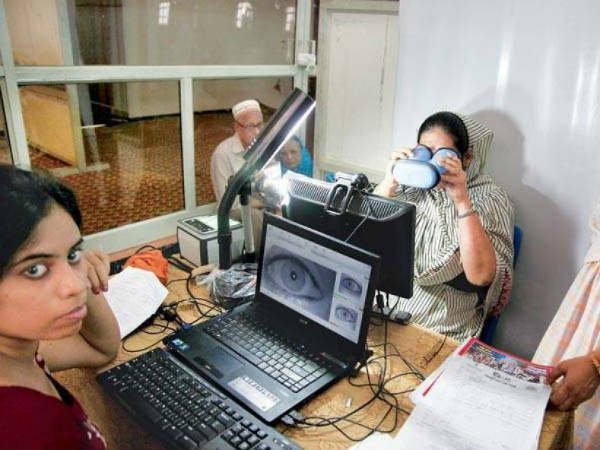 Unable to Verify Fingerprints or Iris, Aadhaar Denies Leprosy Patients Basic Services Unable to Verify Fingerprints or Iris, Aadhaar Denies Leprosy Patients Basic Services