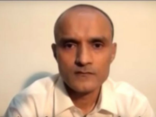 Kulbhushan Jadhav's wife, mother to meet him in Pakistan today Kulbhushan Jadhav's wife, mother to meet him in Pakistan today