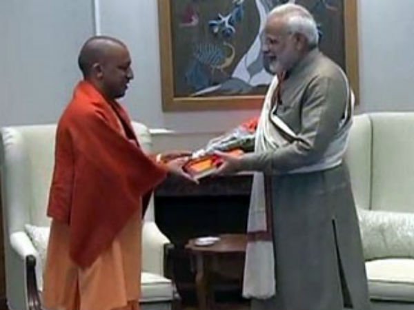 yogi-meet-modi yogi-meet-modi