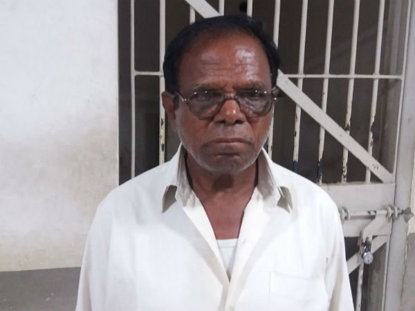 SHE team arrests 65-year-old man for taking photos of women at metro station SHE team arrests 65-year-old man for taking photos of women at metro station