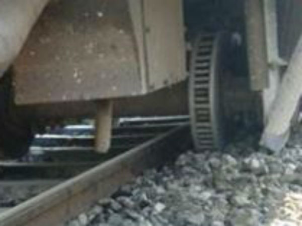 Rayalaseema express escapes from accident Rayalaseema express escapes from accident