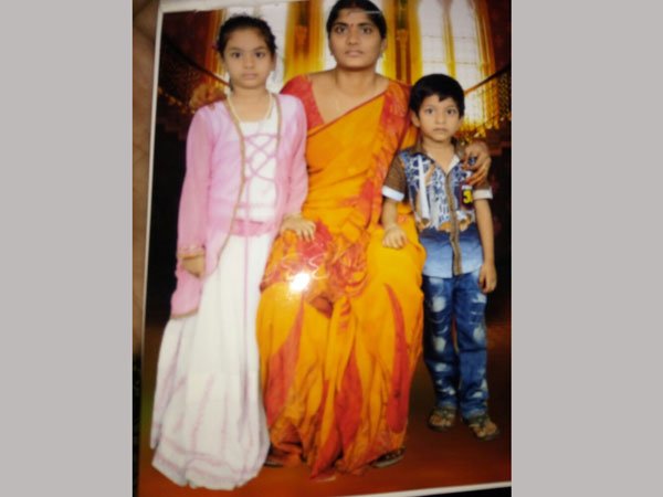 woman along with children commits suicide in guntur district woman along with children commits suicide in guntur district