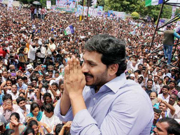 సమస్య 3: జగన్ పాదయాత్ర