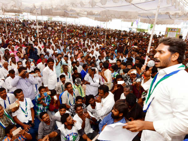 ముస్తఫా మినహా వైసీపీ ఎమ్మెల్యేలు గైర్హాజరు