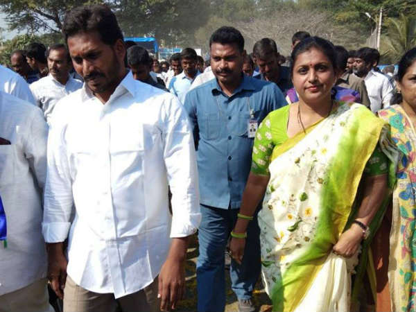 మనం చూస్తూనే ఉన్నాం