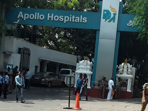 శశికళ మీద ఆరోపణలు