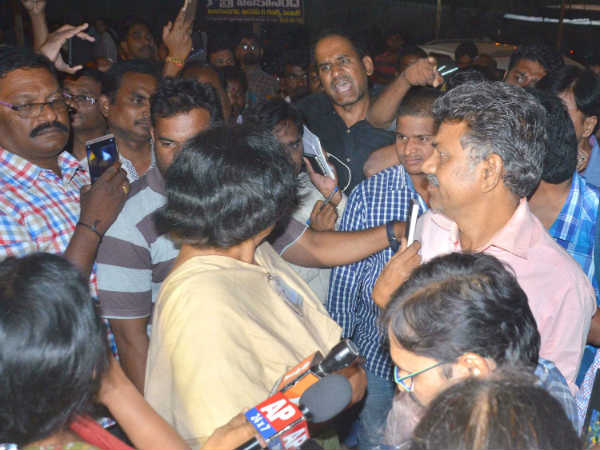 అలా అంటే సరిపోయేది...