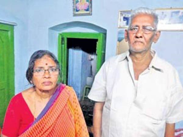 తల్లిదండ్రుల ఆవేదన...