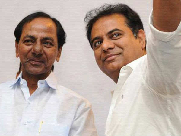 సీఎం కేసీఆర్, మంత్రి కేటీఆర్పై కాంగ్రెస్ నేతల ఆరోపణలు ఇలా