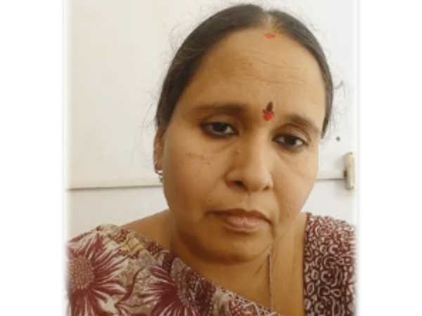 సుశీలకు నెటిజన్ల హితవు